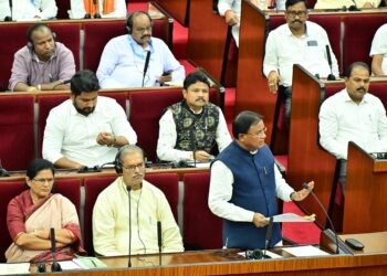 ସରକାରଙ୍କୁ ଦେଢ଼ ମାସ ପୁରିନି, ଦରଦାମ ଆକାଶଛୁଆଁ : ମୁଲତବୀ ପ୍ରସ୍ତାବ ଆଲୋଚନାରେ ସରକାରଙ୍କୁ ଘେରିଲେ ବିରୋଧୀ