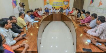 ଓଡିଶାରେ ବିଜେପିର ବରିଷ୍ଠ ନେତା ଅରୁଣ ସିଂ, ରାଜ୍ୟ କର୍ମକର୍ତ୍ତାଙ୍କ ବୈଠକରେ ଫୁଙ୍କିଲେ ମନ୍ତ୍ର