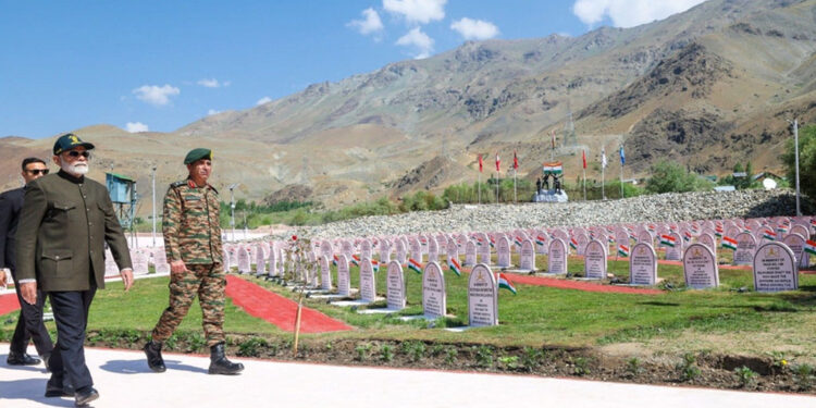 “ଅଗ୍ନିପଥ ଯୋଜନାର ଉଦ୍ଦେଶ୍ୟ ହେଉଛି ସେନାକୁ ସଜାଗ ଏବଂ ନିରନ୍ତର ଯୁଦ୍ଧ ପାଇଁ ପ୍ରସ୍ତୁତ ରଖିବା”: ପିଏମ ମୋଦୀ