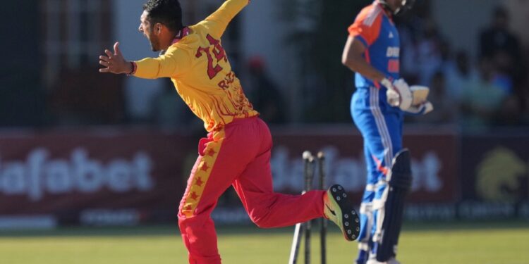 ଟି-୨୦ରେ ଭାରତକୁ ହରାଇଲା ଜିମ୍ବାୱେ