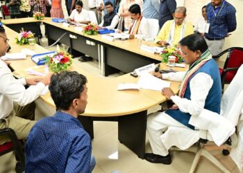 ଅଭିଯୋଗ ପ୍ରକୋଷ୍ଠରେ ମୁଖ୍ୟମନ୍ତ୍ରୀଙ୍କ ପ୍ରଥମ ଶୁଣାଣି: ୧୫୪୦ ଅଭିଯୋଗ ପଞ୍ଜିକୃତ, ଶୁଣିଲେ ୫୦୦୦ରୁ ଅଧିକ ଲୋକଙ୍କ ସମସ୍ୟା