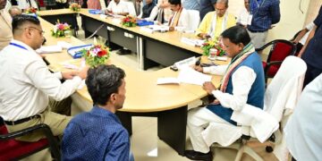 ଅଭିଯୋଗ ପ୍ରକୋଷ୍ଠରେ ମୁଖ୍ୟମନ୍ତ୍ରୀଙ୍କ ପ୍ରଥମ ଶୁଣାଣି: ୧୫୪୦ ଅଭିଯୋଗ ପଞ୍ଜିକୃତ, ଶୁଣିଲେ ୫୦୦୦ରୁ ଅଧିକ ଲୋକଙ୍କ ସମସ୍ୟା