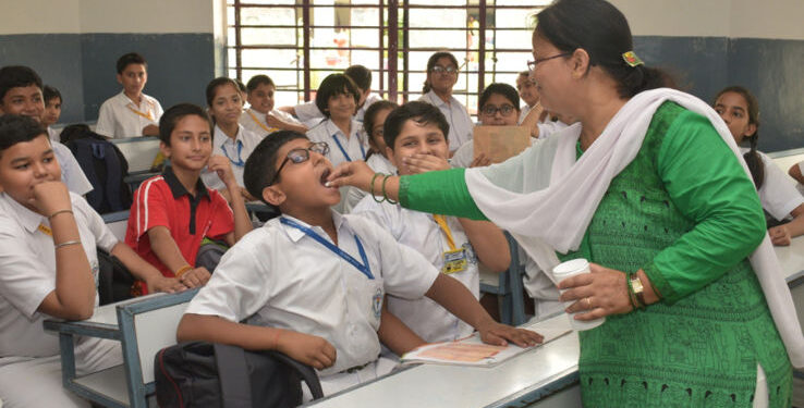 ୧୯ଟି ଜିଲାରେ ଜାତୀୟ କୃମିନାଶକ ଦିବସରେ ଔଷଧ ବଣ୍ଟନ