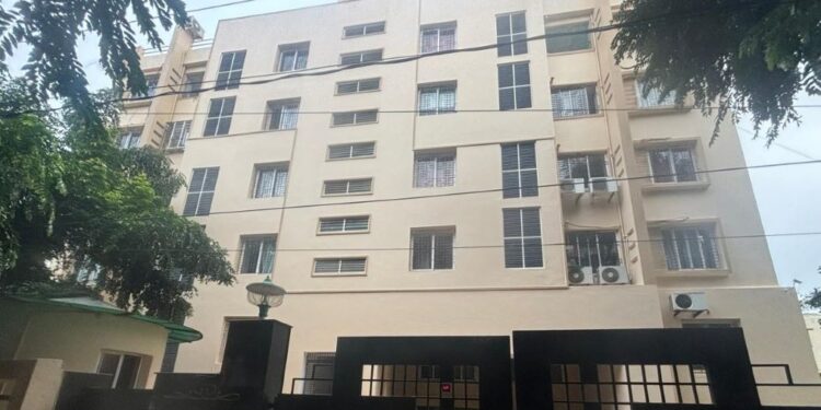 ପୂର୍ବତନ ମୁଖ୍ୟଯନ୍ତ୍ରୀଙ୍କ ଘରେ ଭିଜିଲାନ୍ସ ଚଢାଉ