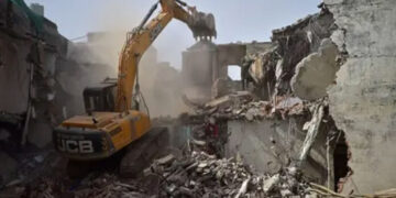 ସାଲିଆସାହିରେ ବୁଲିଲା ବୁଲଡୋଜର