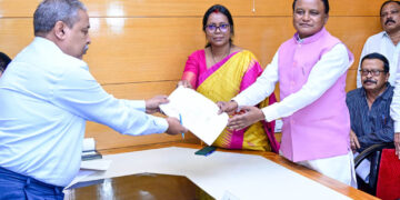 ରାଜ୍ୟସଭା ଉପନିର୍ବାଚନ ପାଇଁ ପ୍ରାର୍ଥୀପତ୍ର ଦାଖଲ କଲେ ବିଜେପିର ମମତା ମହାନ୍ତ