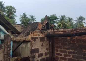 ଅଗ୍ନିକାଣ୍ଡରେ ୧୨ ପରିବାର କ୍ଷତିଗ୍ରସ୍ତ