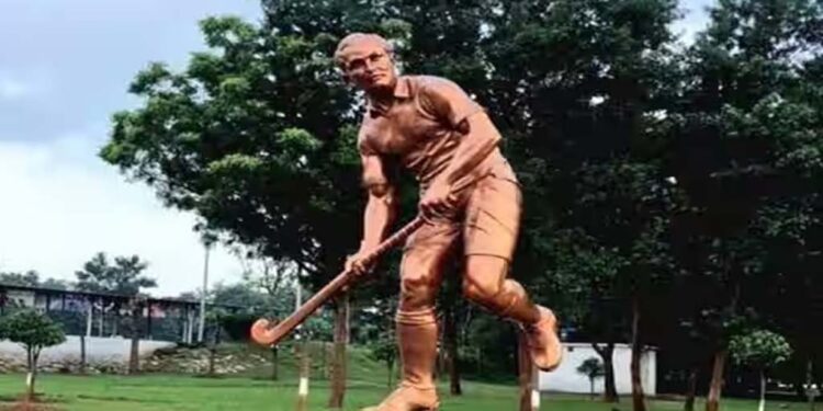 ଜାତୀୟ କ୍ରୀଡା ଦିବସରେ ମେଜର ଧ୍ୟାନଚାନ୍ଦଙ୍କୁ ଶ୍ରଦ୍ଧାଞ୍ଜଳି ଅର୍ପଣ କଲେ ପ୍ରଧାନମନ୍ତ୍ରୀ ନରେନ୍ଦ୍ର ମୋଦୀ