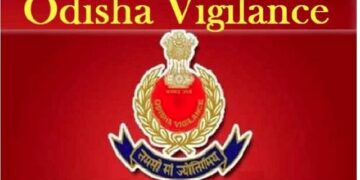 ଭିଜିଲାନ୍ସ ଜାଲରେ ଆଉ ଜଣେ ଅଧିକାରୀ