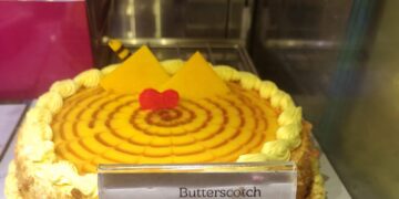 କେକ୍ ଖାଉଥିଲେ ସାବଧାନ