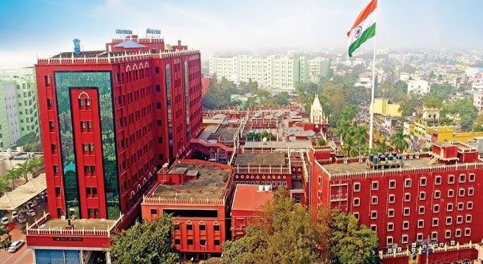 ହାଇକୋର୍ଟଙ୍କ କଡ଼ା ନିର୍ଦ୍ଦେଶ: ରାସ୍ତାରେ ତୋରଣ ମନା