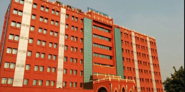 ଛାତ୍ରୀଛାତ୍ରଙ୍କୁ ଶାରୀରିକ ଦଣ୍ଡ ଦିଆନଯିବା ମାମଲା: ହାଇକୋର୍ଟରେ ଜବାବ ଦାଖଲ କଲେ ସରକାର