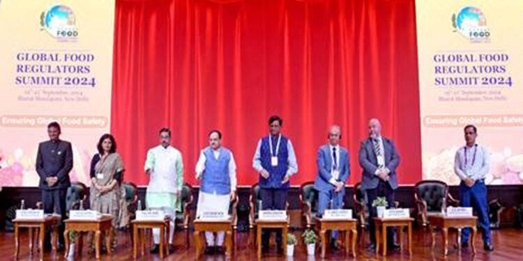 ଅନ୍ତର୍ଜାତୀୟ ଖାଦ୍ୟ ନିୟାମକ ଶିଖର ସମ୍ମିଳନୀର ଦ୍ୱିତୀୟ ସଂସ୍କରଣକୁ ଉଦଘାଟନ କଲେ କେନ୍ଦ୍ର ସ୍ୱାସ୍ଥ୍ୟ ମନ୍ତ୍ରୀ