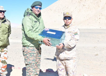 ଭାରତ-ଚୀନ ମଧ୍ୟରେ କମିଲା ତିକ୍ତତା: ଦିୱାଲୀରେ ମିଠା ଆଦାନ ପ୍ରଦାନ ହେଲେ ଉଭୟ ଦେଶରେ ସେନା