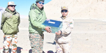 ଭାରତ-ଚୀନ ମଧ୍ୟରେ କମିଲା ତିକ୍ତତା: ଦିୱାଲୀରେ ମିଠା ଆଦାନ ପ୍ରଦାନ ହେଲେ ଉଭୟ ଦେଶରେ ସେନା