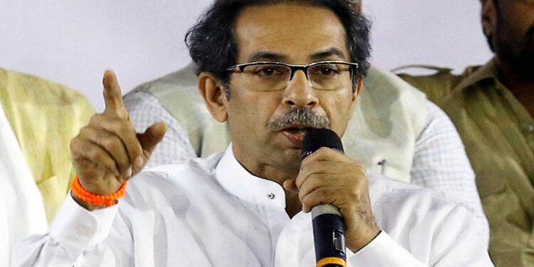 ଉଦ୍ଧବ ଠାକରେଙ୍କୁ ଝଟକା: ନାମାଙ୍କନ ପ୍ରତ୍ୟାହାର କରି ଏକନାଥ ସିନ୍ଦେଙ୍କୁ ସମର୍ଥନ କଲେ ଦଳୀୟ ପ୍ରାର୍ଥୀ