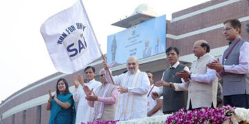 ‘ଏକତା ଦୌଡ଼’କୁ ପତାକା ଦେଖାଇ ଶୁଭାରମ୍ଭ କଲେ କେନ୍ଦ୍ର ସ୍ୱରାଷ୍ଟ୍ର ଓ ସମବାୟ ମନ୍ତ୍ରୀ