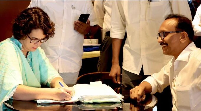 ୱାୟନାଡରୁ ନାମାଙ୍କନପତ୍ର ଦାଖଲ କଲେ ପ୍ରିୟଙ୍କା