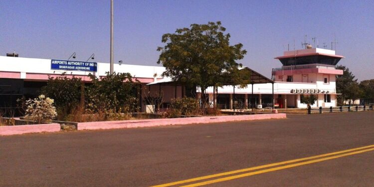 ରାଜଧାନୀରେ ବୁଲୁଛି ବାଘ, ଲାେକେ ଆତଙ୍କିତ