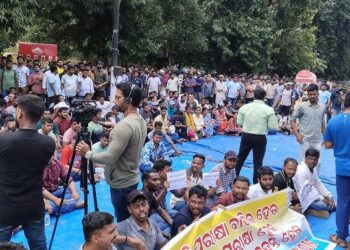 ଲୋୟର ପିଏମ୍ଜିରେ ପରୀକ୍ଷାର୍ଥୀଙ୍କ ବିକ୍ଷୋଭ