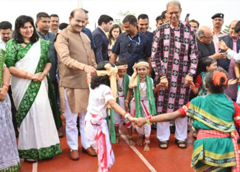 ‘କିଟ୍ ସ୍କୁଲ୍ ଅଫ୍ ପବ୍ଲିକ୍ ପଲିସି’କୁ ଉଦଘାଟନ କଲେ ଓମ୍ ବିର୍ଲା