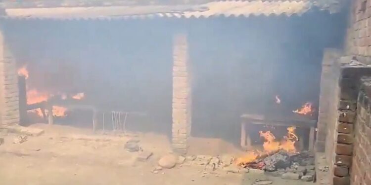 ମା’ଦୁର୍ଗା ମୂର୍ତ୍ତି ବିସର୍ଜନ ବେଳେ ଗୁଳିକାଣ୍ଡ ଘଟଣା, ଜଣଙ୍କର ମୃତ୍ୟୁକୁ ନେଇ ୟୁପିରେ ହିଂସା