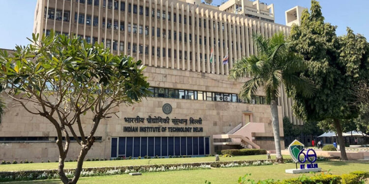 କ୍ୟୁଏସ୍ ବିଶ୍ୱସ୍ତରୀୟ ବିଶ୍ୱବିଦ୍ୟାଳୟ ମାନ୍ୟତାରେ ଚମକିଲା ଭାରତ: ଶ୍ରେଷ୍ଠ ୧୦୦ ରେ ୭ ଭାରତୀୟ ଅନୁଷ୍ଠାନ