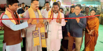 ‘ବିକଶିତ ଭାରତ ୨୦୪୭’ ଫଟୋଚିତ୍ର ପ୍ରଦର୍ଶନୀ ଉଦଘାଟିତ