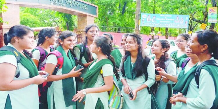 +୩ ପ୍ରଥମ ବର୍ଷ ଛାତ୍ରଛାତ୍ରୀଙ୍କ ପାଇଁ ବାଧ୍ୟତାମୂଳକ ଏବିସି ଆଇଡି