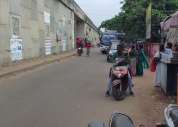 ବସଷ୍ଟାଣ୍ଡରେ ଶୌଚାଳୟ ପାଇଁ ଦାବି