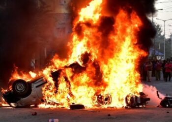 ମଣିପୁର ସ୍ଥିତି ଅସମ୍ଭାଳ: ପୁଣି ଜଣେ ବିକ୍ଷୋଭକାରୀ ମୃତ, ବ୍ୟାପକ ପୋଡାଜଳା