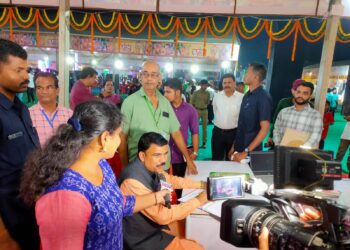 ରାଜ୍ୟସ୍ତରୀୟ ସୁରଭି ମେଳାରେ ମିଶ୍ର ଶାଳଙ୍କ ପାରମ୍ପରିକ ଲୋକ ଉପକରଣ ପ୍ରଦର୍ଶନ