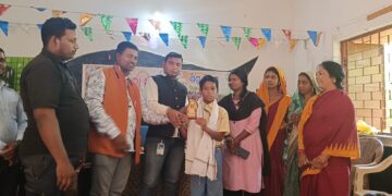 ବିଦ୍ୟାଳୟରେ ଶିଶୁ ଦିବସ ପାଳନ ସହ କୃତି ଛାତ୍ରଛାତ୍ରୀଙ୍କୁ ସମ୍ବର୍ଦ୍ଧନା