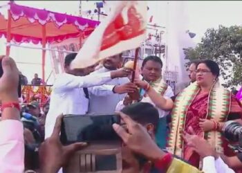 ବୋଇତ ବନ୍ଦାଣ ଉତ୍ସବ ଉଦ୍‌ଘାଟନ କଲେ ମୁଖ୍ୟମନ୍ତ୍ରୀ
