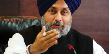 ଶିରୋମଣି ଅକାଳୀ ଦଳର ସଭାପତି ପଦରୁ ଇସ୍ତଫା ଦେଲେ ସୁଖବୀର ସିଂ ବାଦଲ