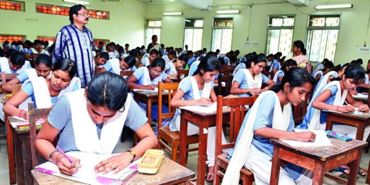 ୩୧ ସୁଦ୍ଧା ପହଞ୍ଚିବ ଯୁକ୍ତ ଦୁଇ ପ୍ରଶ୍ନପତ୍ର