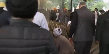 ପଞ୍ଚଭୁତରେ ବିଲୀନ ହେଲେ ପୂର୍ବତନ ପ୍ରଧାନମନ୍ତ୍ରୀ, ମୁଖାଗ୍ନି ଦେଲେ ଝିଅ