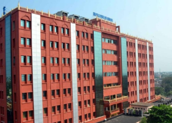 ଓଡ଼ିଶା ପୁଲିସରେ ଡ୍ରାଇଭର ନିଯୁକ୍ତି ମାମଲା: ବୟସସୀମା କୋହଳ କରିବାକୁ ହାଇକୋର୍ଟଙ୍କ ନିର୍ଦ୍ଦେଶ