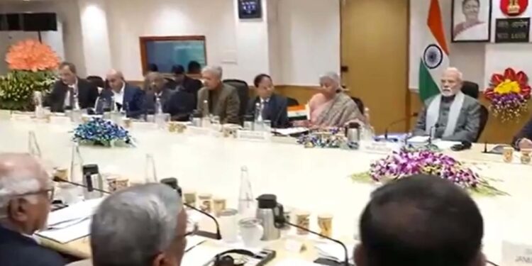 ନୀତି ଆୟୋଗଠାରେ ବିଶିଷ୍ଟ ଅର୍ଥନୀତିଜ୍ଞମାନଙ୍କୁ ଭେଟିଲେ ପ୍ରଧାନମନ୍ତ୍ରୀ