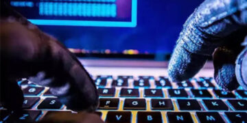 ଅତ୍ୟାଧୁନିକ ଉପାୟରେ ଠକେଇର ଶିକାର ହେଲେ ସଫ୍ଟୱେର୍ ଇଞ୍ଜିନିୟର: ଖାତାରୁ ୧ ଲକ୍ଷ ଲୁଟିଲେ ସାଇବର ଠକ