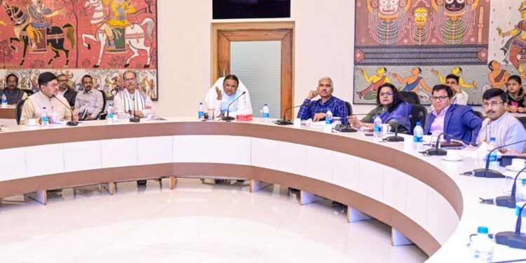 ଧାନ ସଂଗ୍ରହ ବ୍ୟବସ୍ଥାର ସମୀକ୍ଷା କଲେ ମୁଖ୍ୟମନ୍ତ୍ରୀ