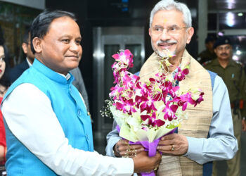 ପ୍ରବାସୀ ଭାରତୀୟ ସମ୍ମିଳନୀ: ପହଞ୍ଚିଲେ ଜୟଶଙ୍କର