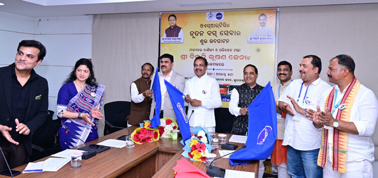 ୯ଟି ନୂତନ ମାର୍ଗରେ ୧୩ଟି ବସ୍ ସେବାର ଶୁଭାରମ୍ଭ