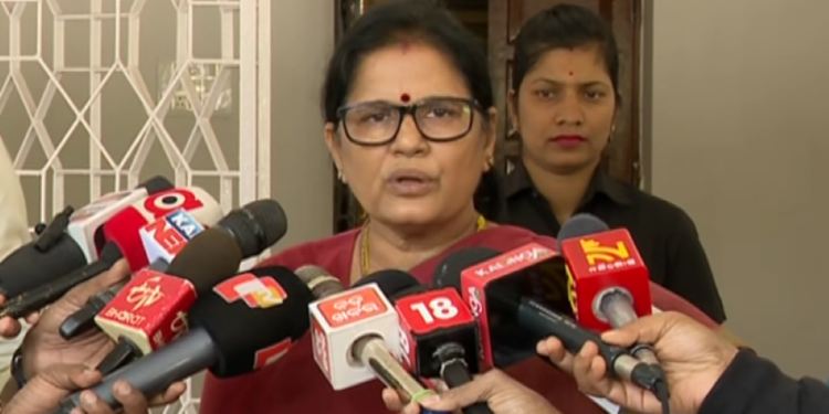 ସୁଭଦ୍ରା ଯୋଜନାରେ ଯେଉଁମାନେ ଟଙ୍କା ପାଇନାହାନ୍ତି, ସେମାନେ ବ୍ୟାଙ୍କକୁ ଯାଆନ୍ତୁ: ଉପମୁଖ୍ୟମନ୍ତ୍ରୀ ପ୍ରଭାତୀ