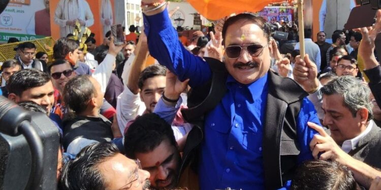 ଦିଲ୍ଲୀ ଦଖଲ କଲା ବିଜେପି, ମିଳିଲା ବହୁମତ