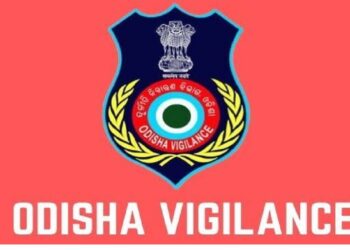 ଭିଜିଲାନ୍ସ ଜାଲରେ ଦୁଇ କୃଷି ଅଧିକାରୀ