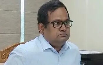 ବିଷ୍ଣୁପଦଙ୍କୁ ମିଳିଲା ସାମୟିକ ଆଶ୍ୱସ୍ତି, ପରବର୍ତ୍ତୀ ଶୁଣାଣି ଯାଏଁ କାର୍ଯ୍ୟାନୁଷ୍ଠାନ ଉପରେ ରୋକ୍ ଲଗାଇଲେ ହାଇକୋର୍ଟ