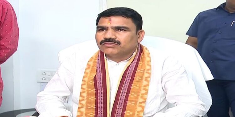 ରାଜ୍ୟରେ ଅଛନ୍ତି ୫୨୮୪ ଭିକାରୀ, ବିଧାନସଭାରେ ଉତ୍ତର ରଖିଲେ ମନ୍ତ୍ରୀ ନିତ୍ୟାନନ୍ଦ ଗଣ୍ଡ