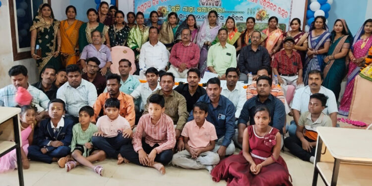 ମାଟ୍ରିକ ବ୍ୟାଚର ବନ୍ଧୁମିଳନ