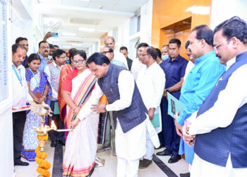 ବିଧାନସଭାରେ ‘ଡିଜିଟାଲ୍ ହାଉସ୍‌’ର ଶୁଭାରମ୍ଭ କଲେ ମୁଖ୍ୟମନ୍ତ୍ରୀ